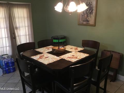 421 Tiffany Ln, Jackson, MS 39212 photo 7