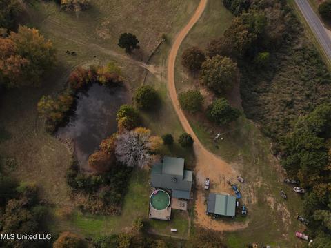 10472 Peyton Rd, Coldwater, MS 38618 photo 19