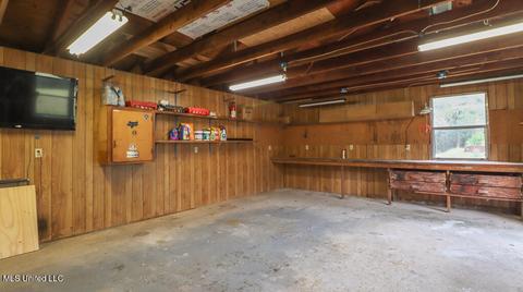 23581 Hillview Rd, Saucier, MS 39574 photo 33