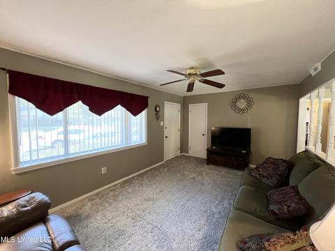 2134 Upper Dr, Pearl, MS 39208 photo 3