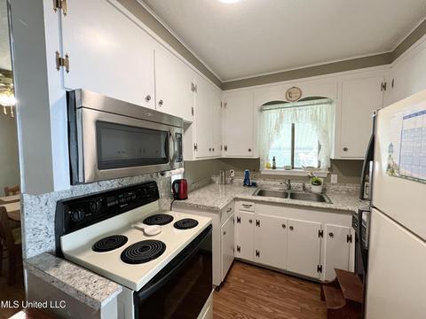 2134 Upper Dr, Pearl, MS 39208 photo 9