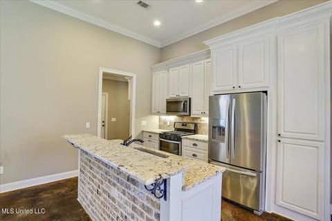 620 Greenfield Ridge Dr E, Brandon, MS 39042 photo 10
