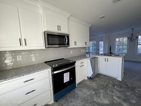 129 Michel St, Brandon, MS 39042 photo 5