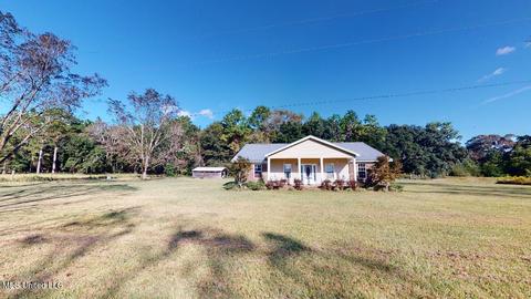 136 Henry Tanner Rd, Lucedale, MS 39452 photo 1