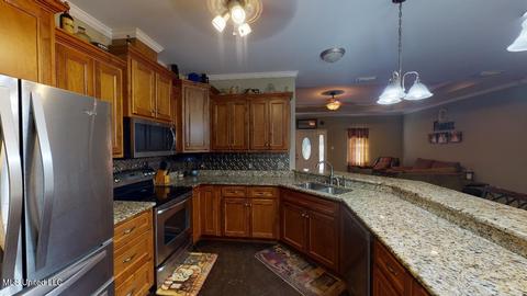 136 Henry Tanner Rd, Lucedale, MS 39452 photo 7