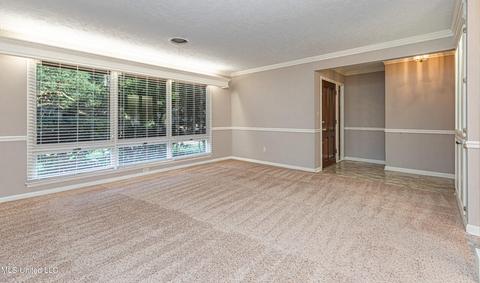5237 Saratoga Dr, Jackson, MS 39211 photo 7