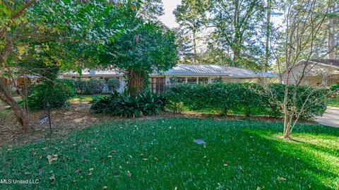 5237 Saratoga Dr, Jackson, MS 39211 photo 6