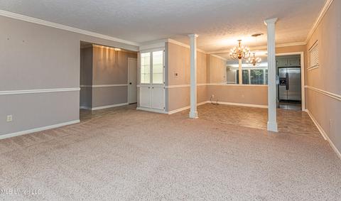 5237 Saratoga Dr, Jackson, MS 39211 photo 8