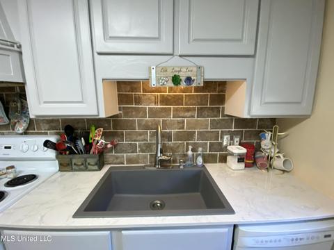 413 E Petros Rd, Pearl, MS 39208 photo 9