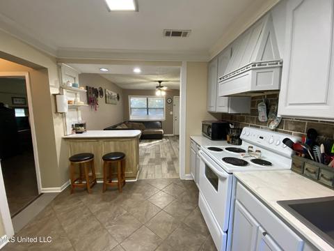 413 E Petros Rd, Pearl, MS 39208 photo 6