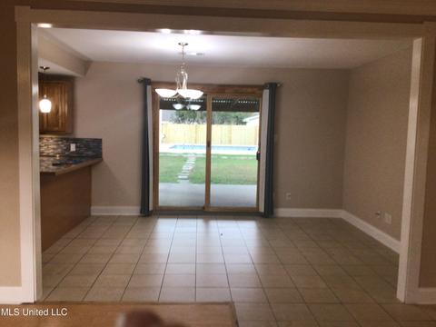 12226 Dixie Ave, Biloxi, MS 39532 photo 7
