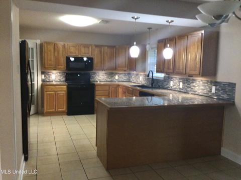 12226 Dixie Ave, Biloxi, MS 39532 photo 8
