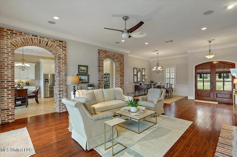 146 Mullherrin Dr, Madison, MS 39110 photo 8