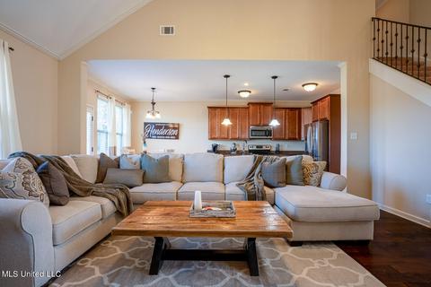 4080 Pass Cv, Olive Branch, MS 38654 photo 7