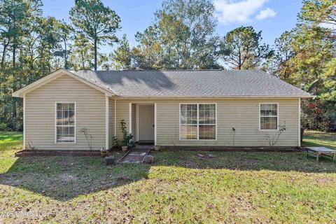 174 John Willis Rd, Wiggins, MS 39577 photo 1