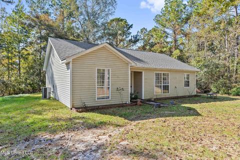 174 John Willis Rd, Wiggins, MS 39577 photo 2
