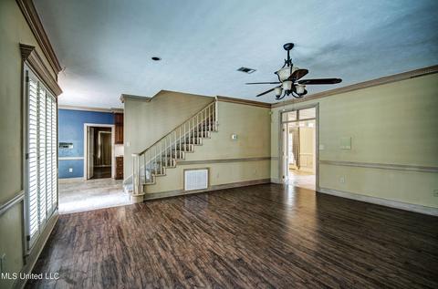 1563 Northlake Dr, Jackson, MS 39211 photo 6