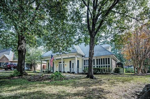 1563 Northlake Dr, Jackson, MS 39211 photo 3