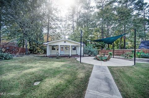 1563 Northlake Dr, Jackson, MS 39211 photo 27