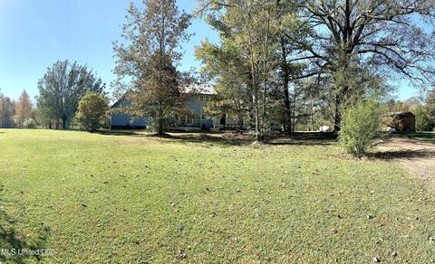 161 The North Road Rd, Florence, MS 39073 photo 2