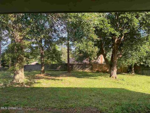 56 Woodridge Place Pl, Jackson, MS 39211 photo 10