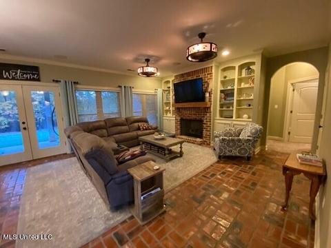 1439 Crockett Cv, Hernando, MS 38632 photo 5