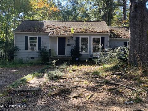 563 Avalon Rd, Jackson, MS 39206 photo 1