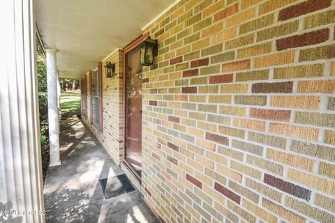 1416 Mccluer Rd, Jackson, MS 39212 photo 5