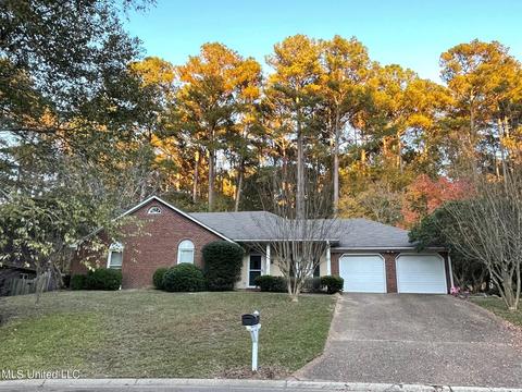 158 Hanover Dr, Brandon, MS 39047 photo 1