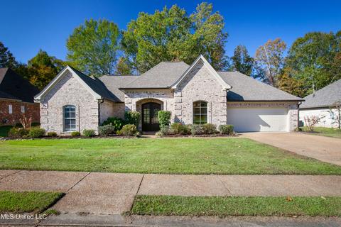 725 Creston Dr, Byram, MS 39272 photo 1