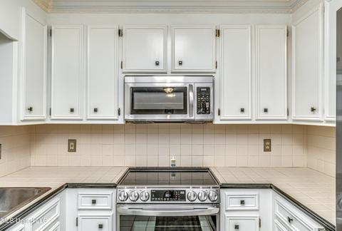 71 Walsh Cv, Byram, MS 39272 photo 35
