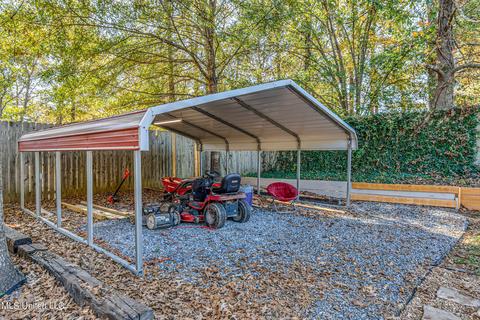 71 Walsh Cv, Byram, MS 39272 photo 15
