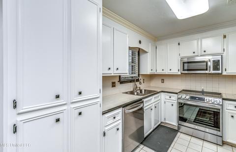 71 Walsh Cv, Byram, MS 39272 photo 36