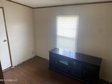8228 E Dap Rd, Moss Point, MS 39562 photo 8