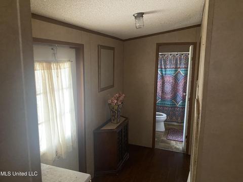 8228 E Dap Rd, Moss Point, MS 39562 photo 9