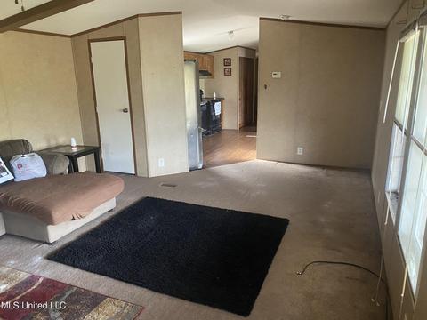8228 E Dap Rd, Moss Point, MS 39562 photo 5