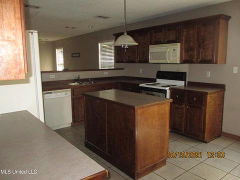 4112 Williams St, Moss Point, MS 39563 photo 6