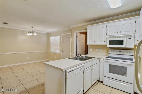 5012 Wagonwheel Dr, Byram, MS 39272 photo 10