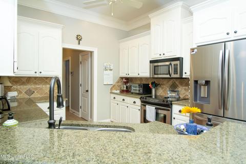 108 Wendy Ln, Madison, MS 39110 photo 9