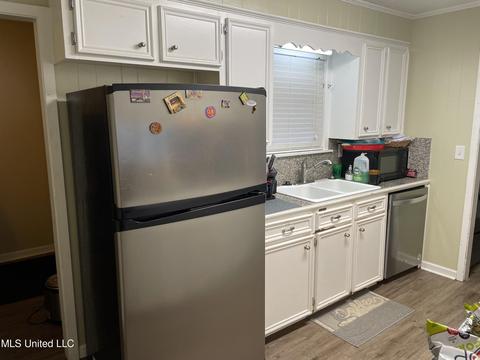 710 Colonial Cir, Jackson, MS 39211 photo 4
