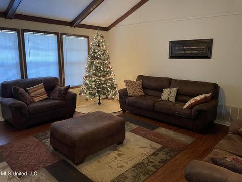 710 Colonial Cir, Jackson, MS 39211 photo 3