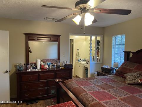 710 Colonial Cir, Jackson, MS 39211 photo 16