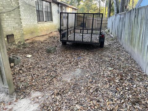 710 Colonial Cir, Jackson, MS 39211 photo 23