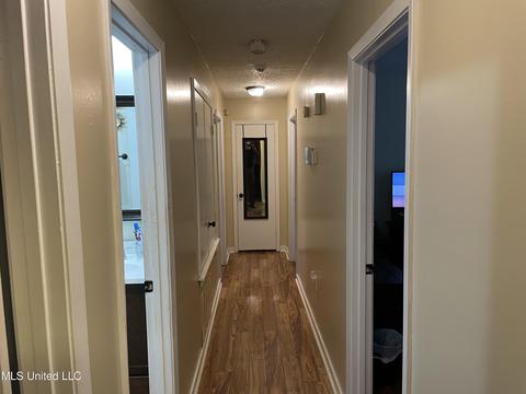 710 Colonial Cir, Jackson, MS 39211 photo 19