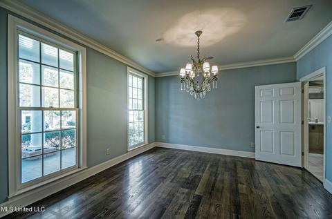 10 Oakleigh Pl, Jackson, MS 39211 photo 15