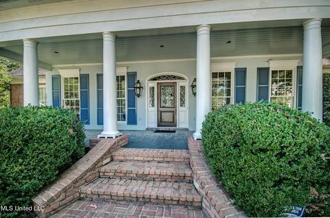 10 Oakleigh Pl, Jackson, MS 39211 photo 3
