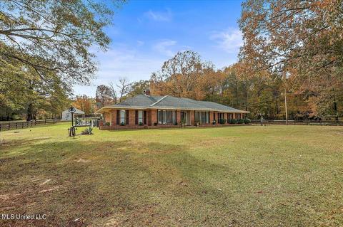 1933 Wright Rd, Raymond, MS 39154 photo 4