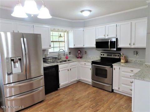 507 Royal Oak Dr, Clinton, MS 39056 photo 4