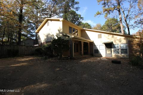 5353 Terry Rd, Jackson, MS 39272 photo 1