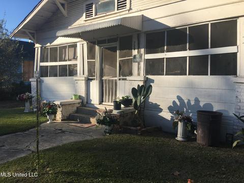 128 W Cohea St, Jackson, MS 39202 photo 1